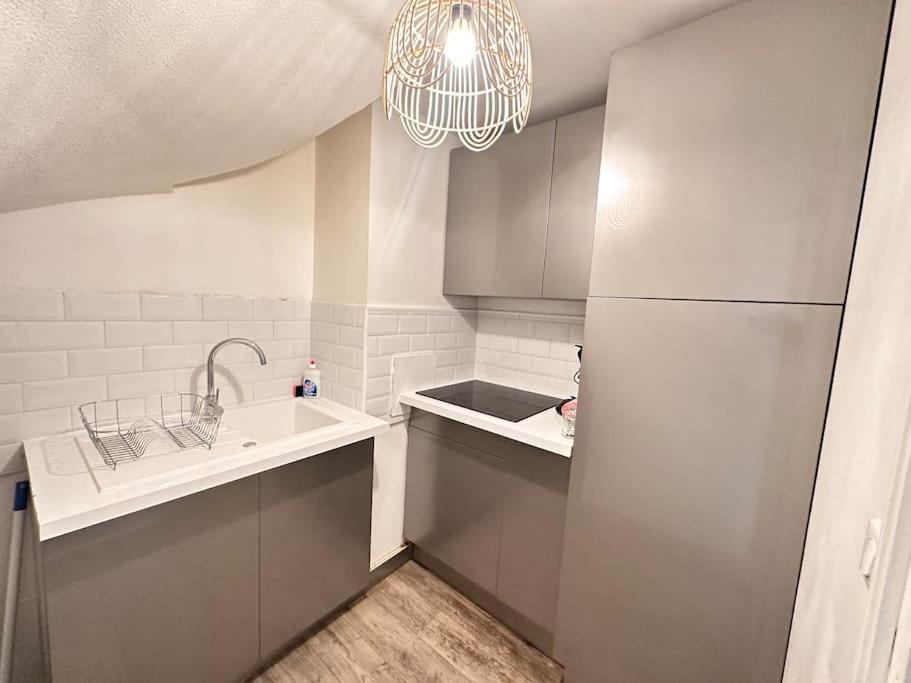 Appartement Drouet D'erlon Duplex Spacieux, Terrasse Au Centre